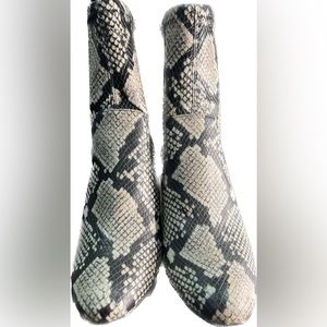 Women aldo boots snake print